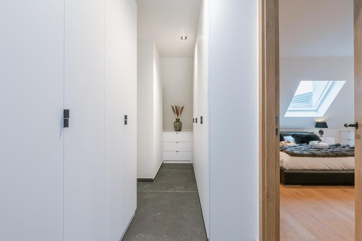 Huswell - Luxurious Apartment With Parking Beernem Exterior photo