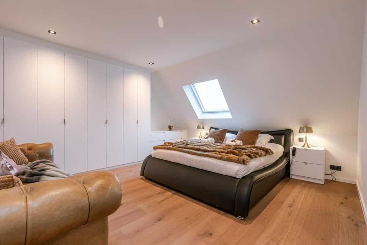 Huswell - Luxurious Apartment With Parking Beernem Exterior photo